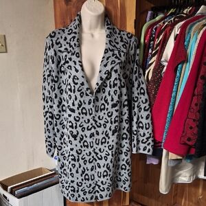Anne Klein Black and Gray Leopard Print Cardigan Small